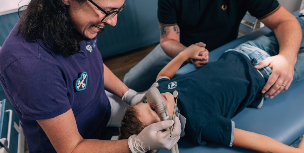 Zahnbehandlung unter Vollnarkose beim Kinderzahnarzt Zahnplanet in München-Schwabing